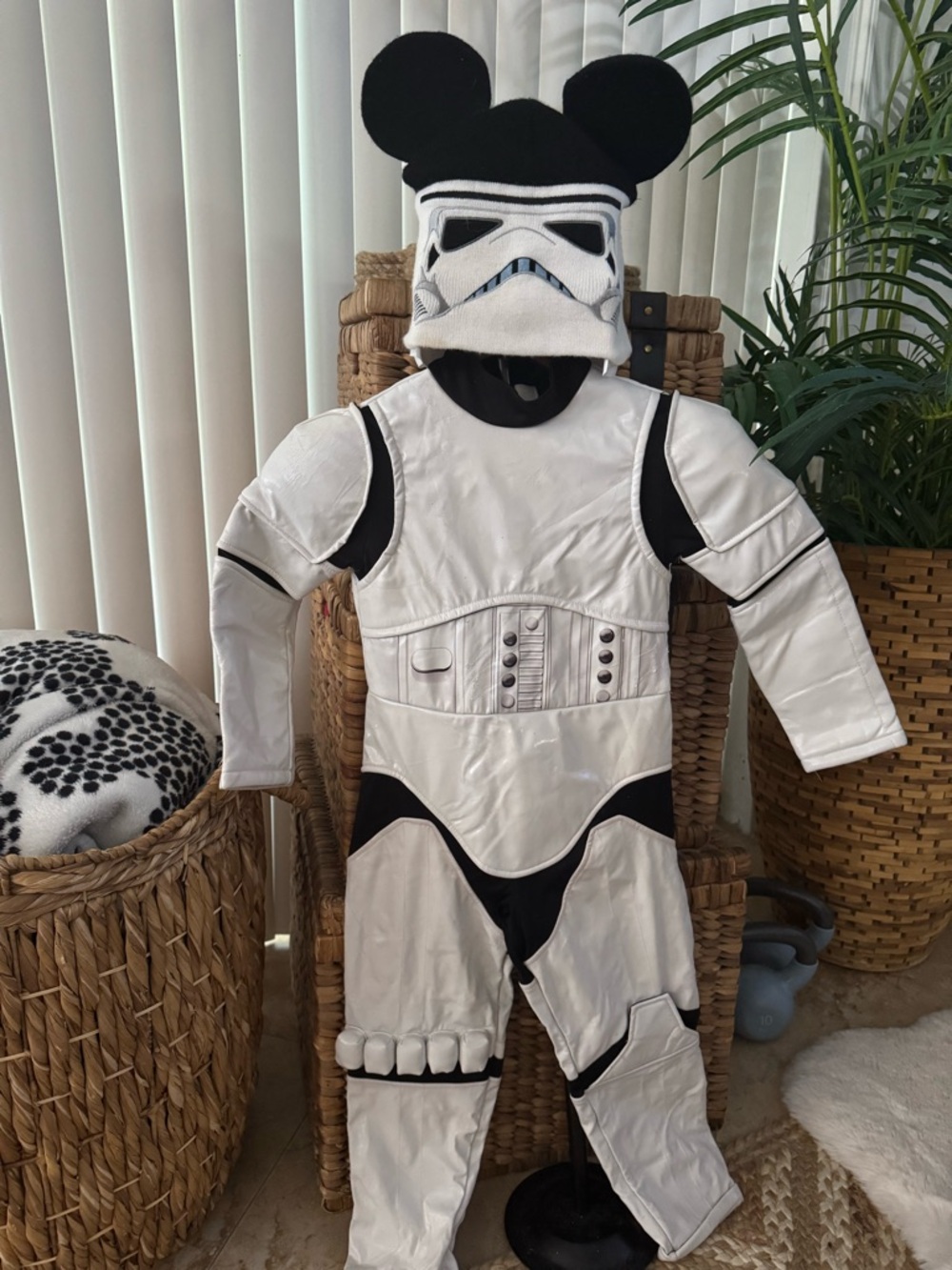 Disney Black and White Stormtrooper Kids Costume with Ear stormtrooper Beanie